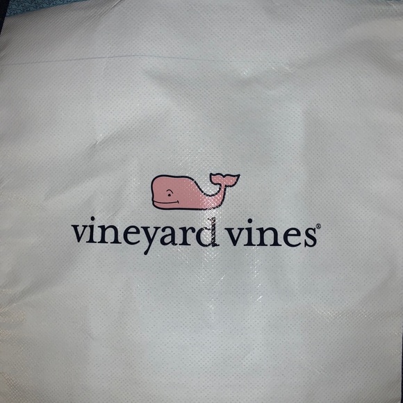 Vineyard vines reusable bag - Picture 3 of 3